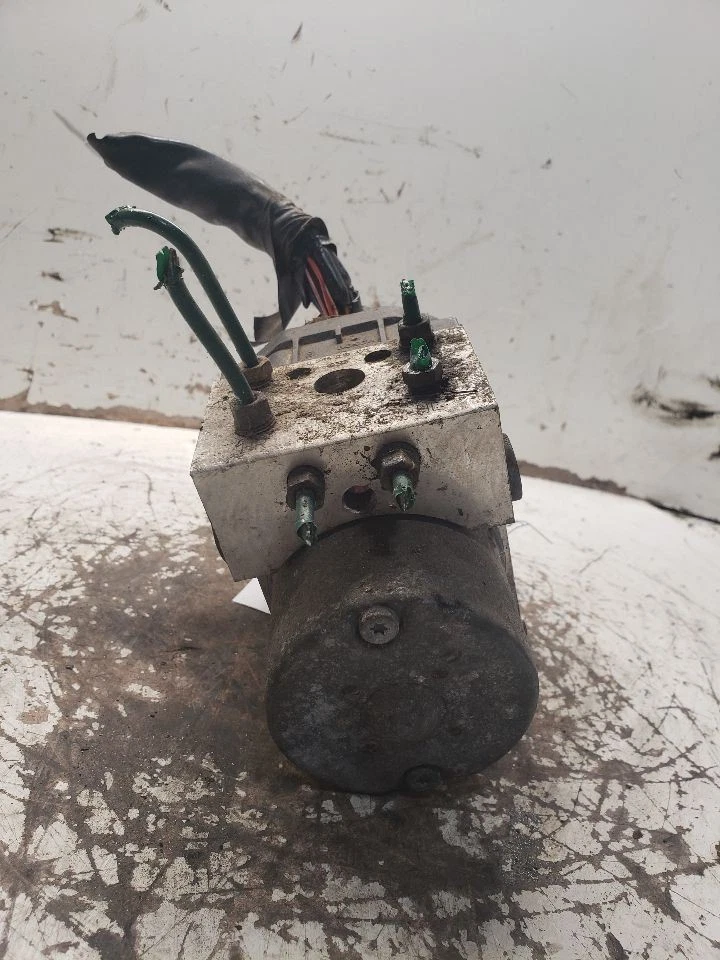 Anti-Lock Brake Part Actuator And Pump Assembly Fits 99-10 SAAB 9-5 1350560 - Image 2 of 4