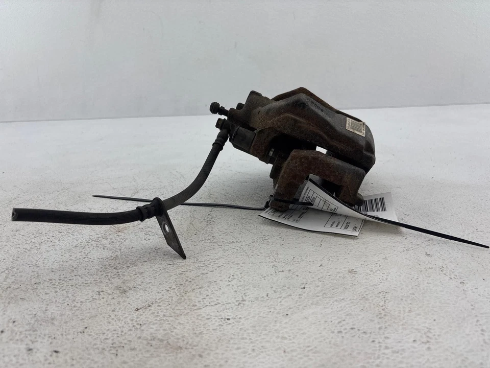 Pinza de freno delantera derecha pasajero Ford Fusion 2013-2020 2,0 L tracción trasera Foto 3 de 4