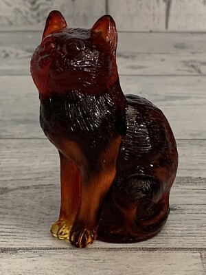 Vtg. Mosser Sitting Cat Ruby Red With Yellow Slag FigurineUV Glow
