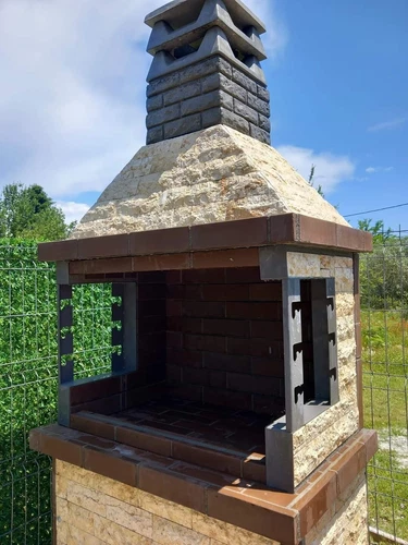 Bildhübscher Steingrill Grillkamin Naturstein  0,90x0.76m auch ohne Verblendung! - Bild 6 von 19