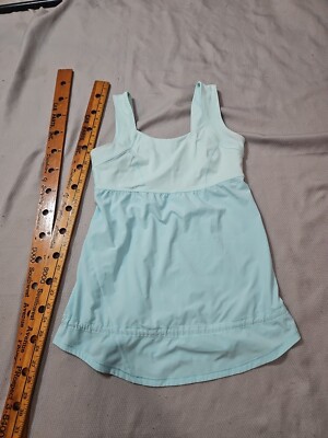 Lululemon Shirt Womens Size 4 Blue Preformance Run Chase Me Tank Top Aquamarine