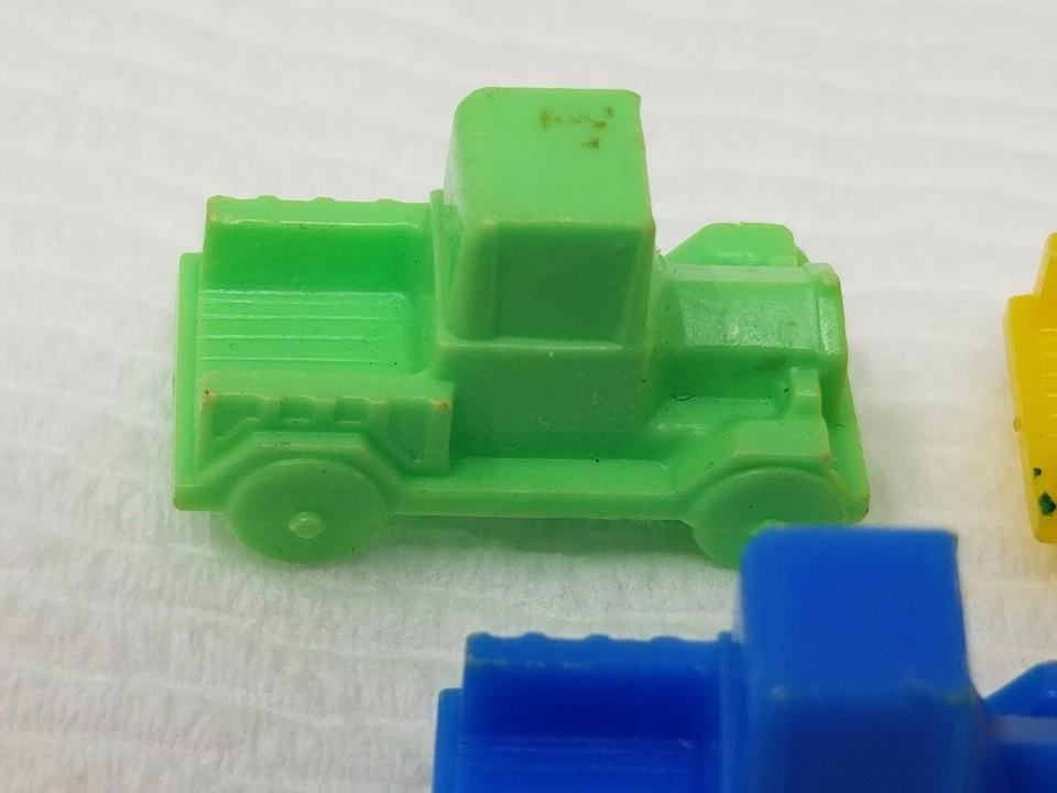 Juego de 4 cajas de plástico miniatura vintage para camioneta pickup Cake Toppers años 60 Foto 3 de 4