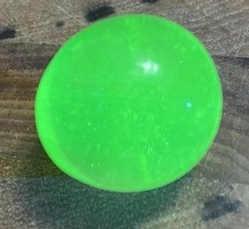 ART GLASS 1 MARBLE VASELINE URANIUM BLACKLIGHT BOUDLER-NEON GREEN