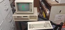 IBM Personal Computer AT Model 5170 w/ Original CRT and 84-key Keyboard