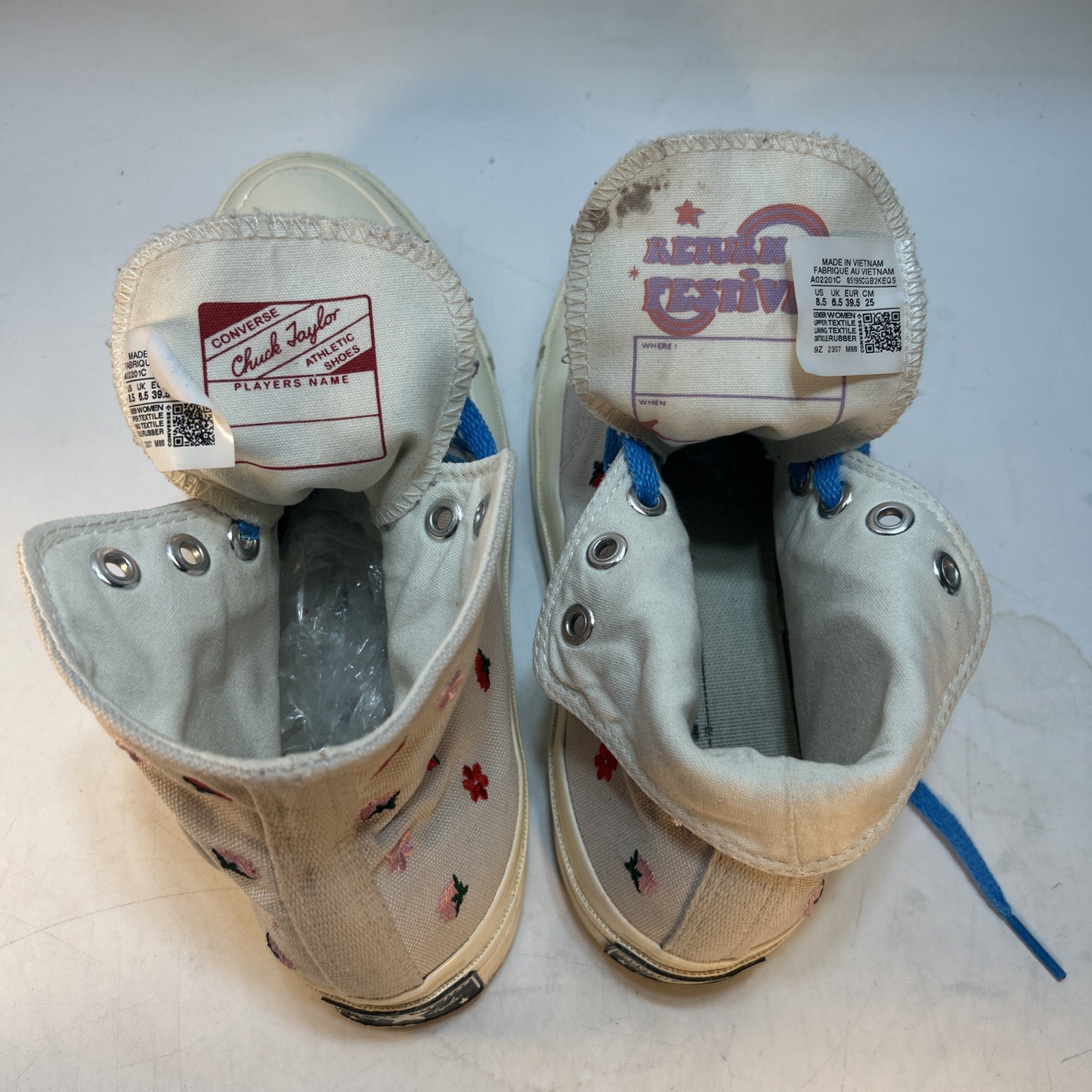 Womens 8.5 Converse Chuck Taylor 70 Floral Embroidery High Top Taupe Sneakers thumbnail 15