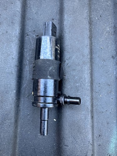 AUDI A4 8W2, B9 Scheinwerferwaschmotor 8W0955647 2.00 Diesel 2023 29451090