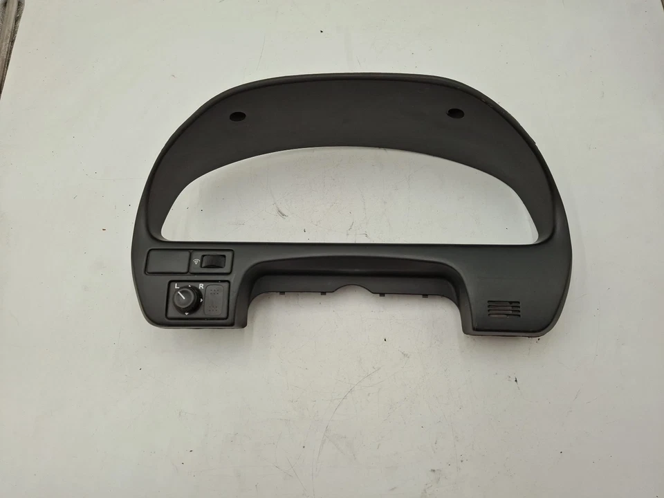 2000 - 2003 Nissan Sentra Gauge Cluster Speedometer Instrument Panel Trim Bezel - Изображение 4 из 4