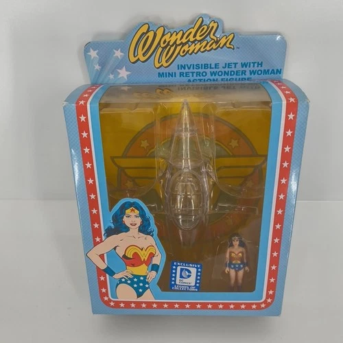 Funko Invisible Jet with Mini Retro Wonder Woman Figure DC Legion Of Collectors