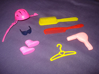 BARBIE DOLL MINIATURE SIZE PINK BICYCLE HELMET/ BIKE