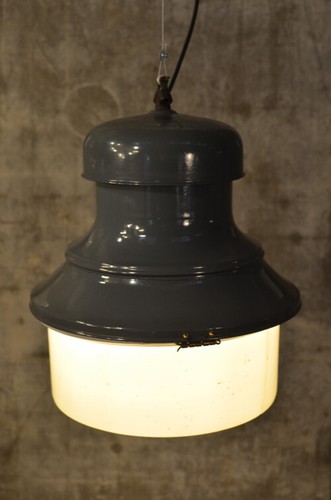 seltene große graue Emaillelampe mit Überfangglas | Industrielampe | Art Deco | - Picture 5 of 6