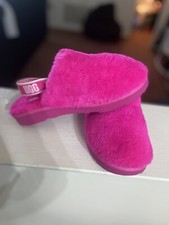 Ugg Kids Girls Fluff slippers Genuine Size Kids US 5 Rock Rose