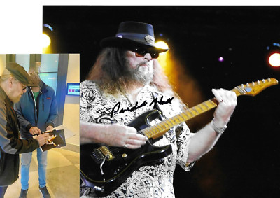 Randall Hall 'Lynyrd Sknyyrd' persönlich ges Foto 20x25 orig Autogramm ex proof