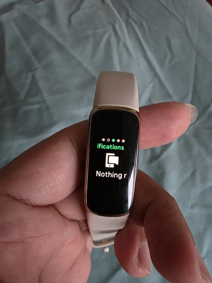 Fitbit Luxe Activity Fitness Tracker Watch (NO CHARGER) (97) - Image 2 of 4