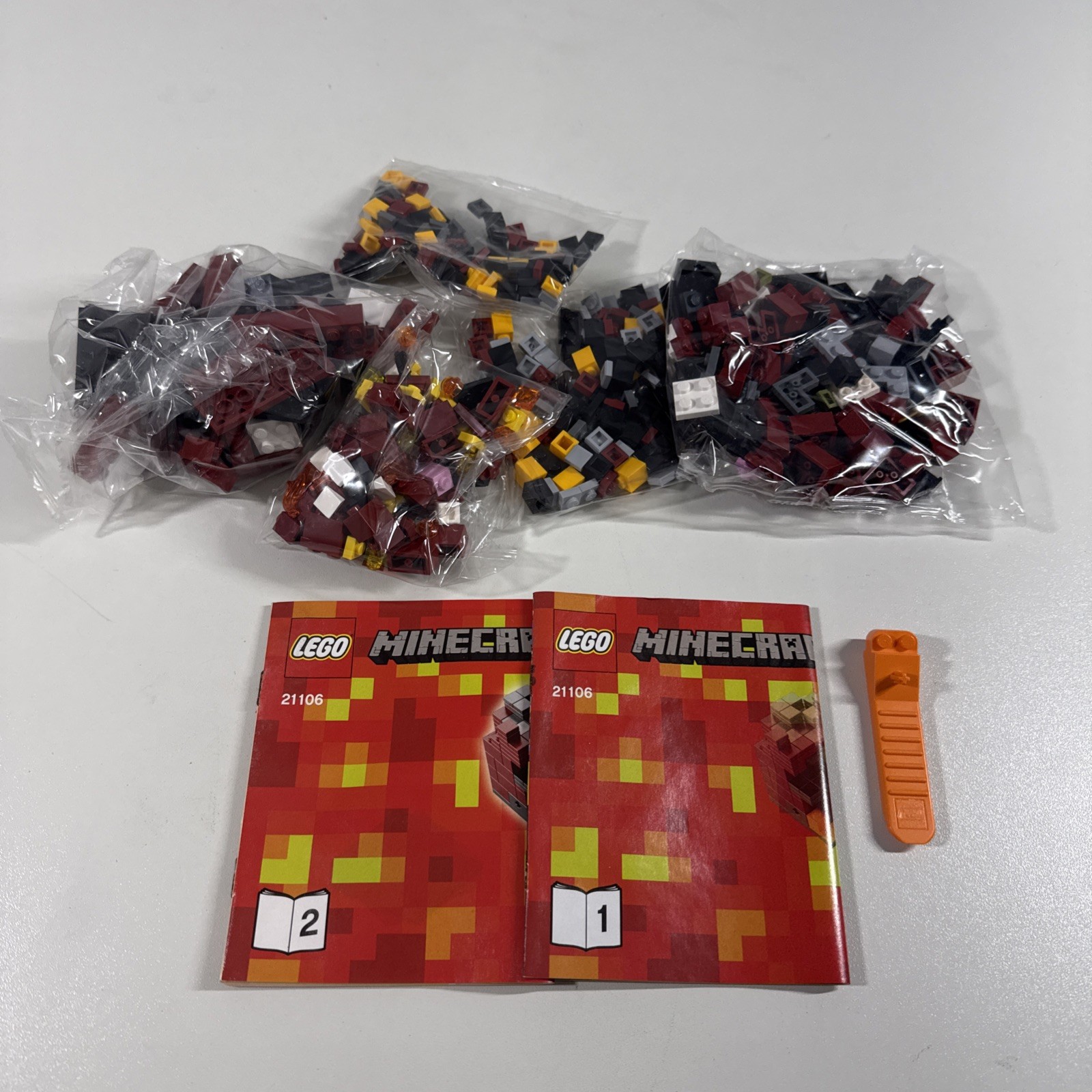 LEGO Minecraft: The Nether (21106) - NO BOX