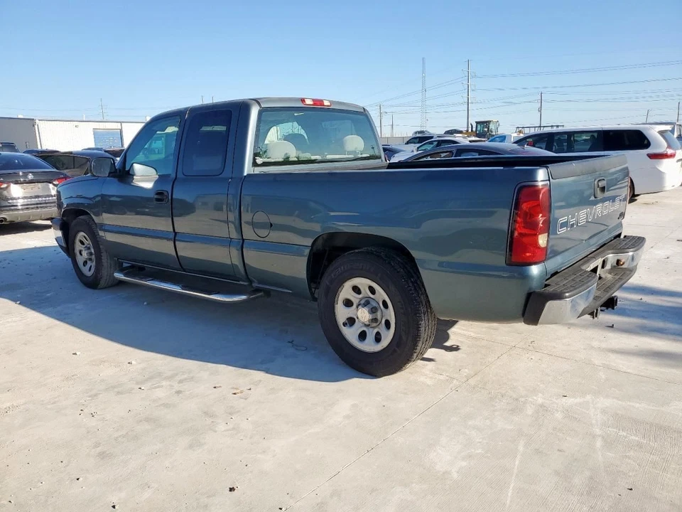 Air Bag Driver Fits 03-07 EXPRESS 2500 VAN 1749656 - Image 2 of 4