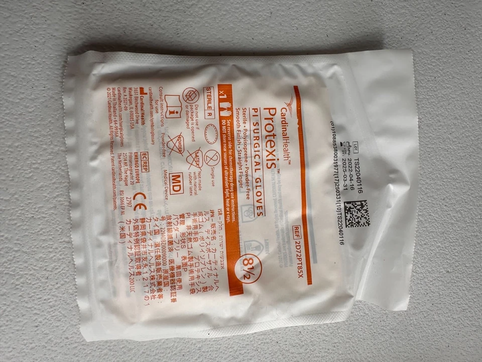 Luvas cirúrgicas Cardinal Health Protexis tipo sortido tamanhos 7,5–8,5 pacote - Imagem 3 de 4