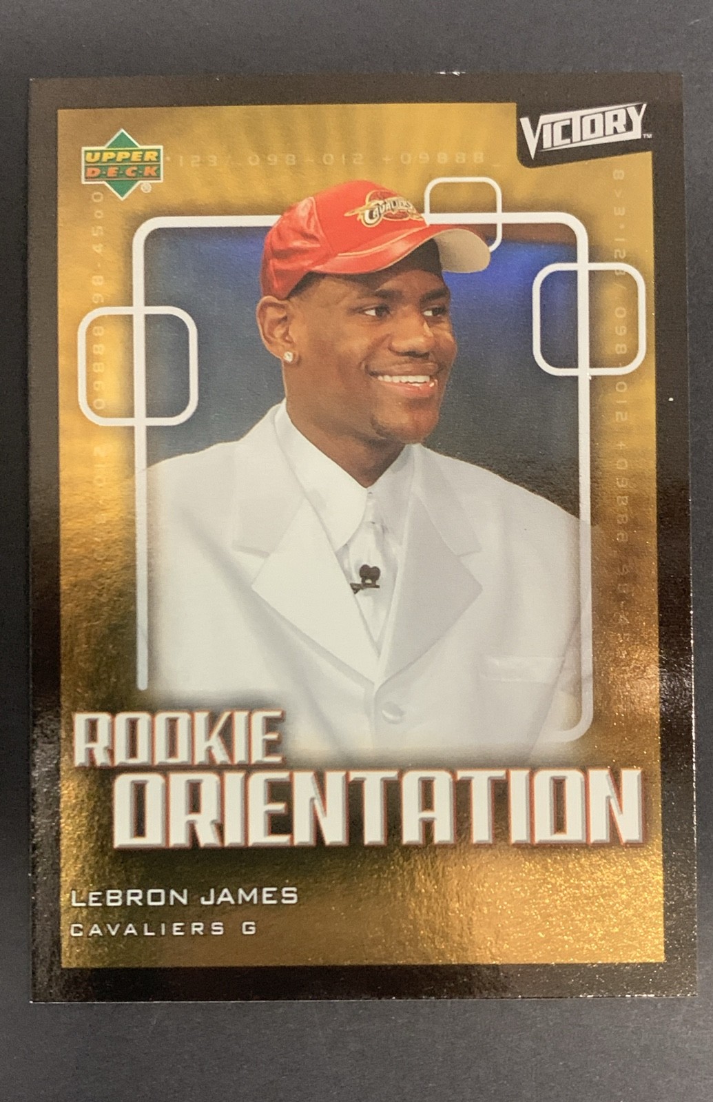 2003-04 Upper Deck Victory - Rookie Orientation LeBron James #101 (RC)