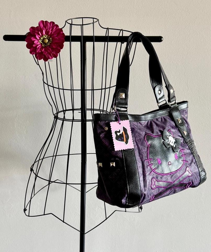 "Nuevo Bolso de Mano Gótico Hello Kitty Púrpura y Negro Calavera Esqueleto 18"" x 12""" Foto 3 de 4
