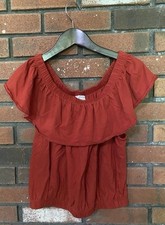 Top rojo con hombros descubiertos para mujer Zara M