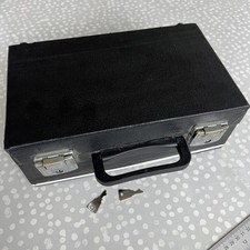 Vintage Etui na instrumenty muzyczne Hobby Podszewka Zamykane 2 klucze 28x 17cm Aplikacja