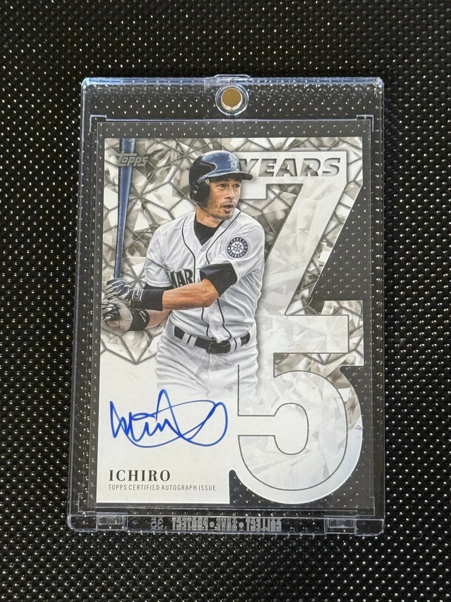 Topps Ichiro Suzuki Autographed Baseball Sports Trading Cards