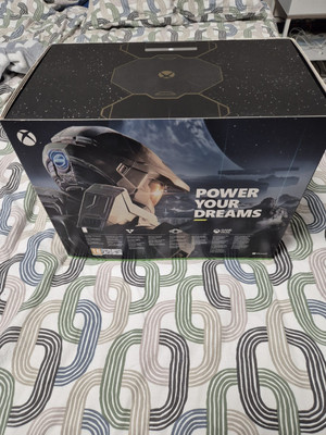 Microsoft Series X Halo Limited Edition  Neu & ungeöffnet