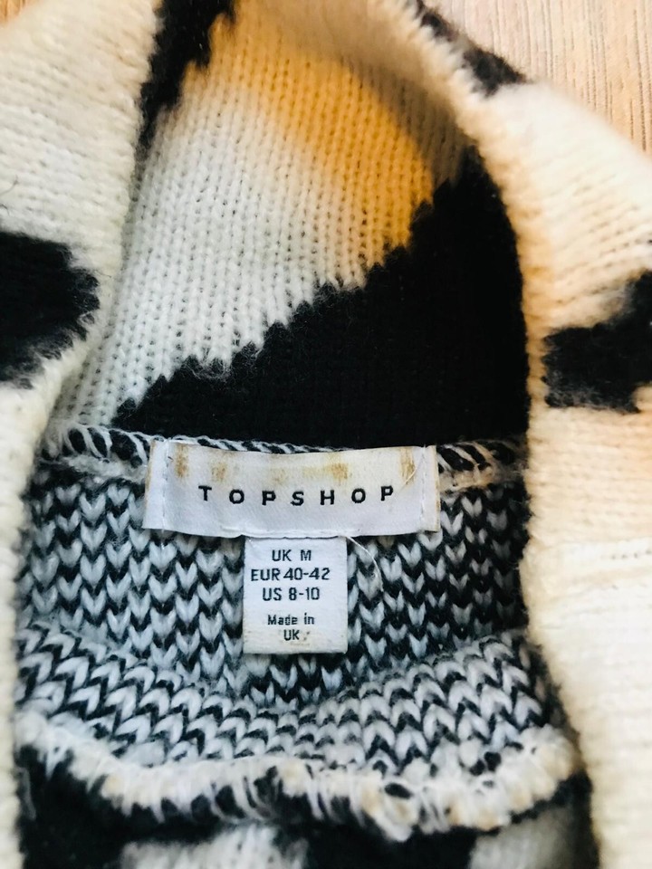 Black And White Pattern Fluffy Knitted Jumper Size Medium