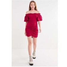 Urban Outfitters Off the Shoulder Ruched Mini Dress in Raspberry size 4