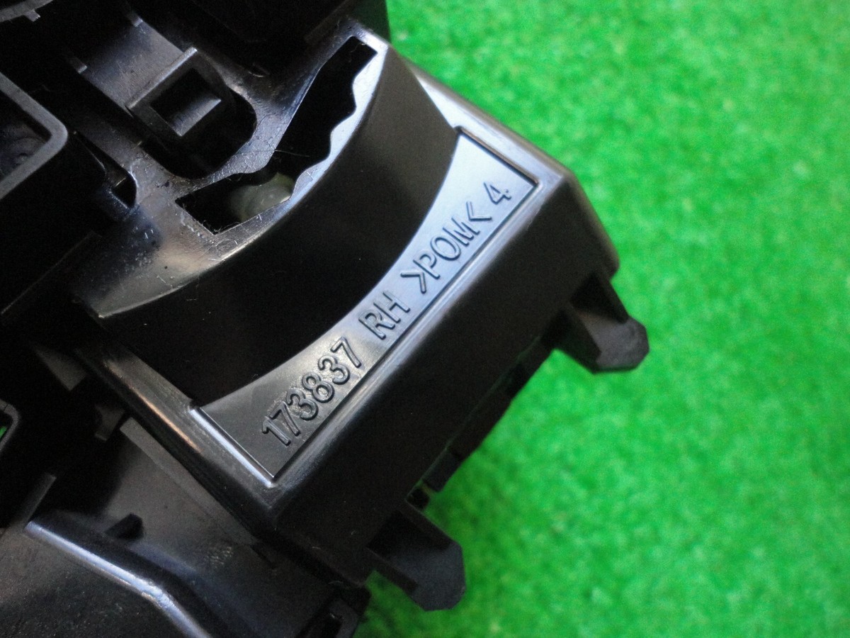 TOYOTA Mark X Geo ANA10 Genuine Windshield wiper switch 84652