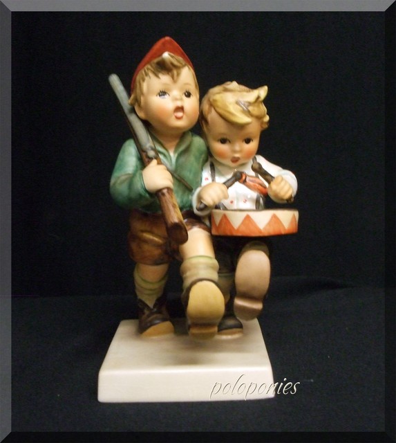 HUMMEL Volunteers Figurine 511 Trademark 6 6.5" eBay