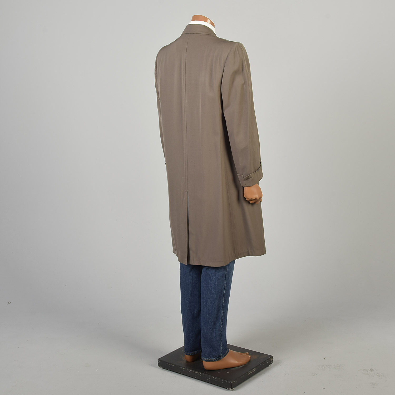 Medium 1950s Tan Taupe Buttoned Collared Classic … - image 5