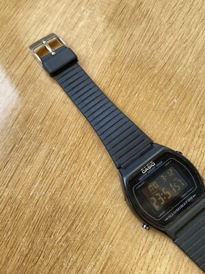 時計CASIO Casio Classic Unisex Black Watch Vintage Casio 3294 B640W Japan
