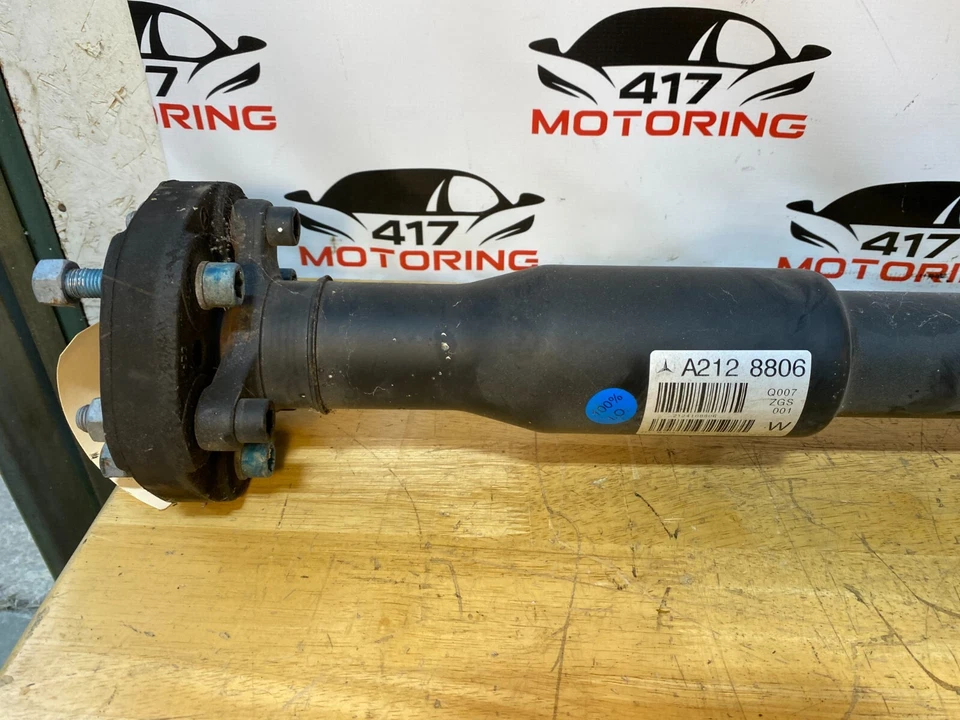 2012 Mercedes-Benz CLS550 conjunto de eixo de transmissão traseiro AWD OEM 7949 - Imagem 2 de 4