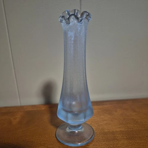 Vintage, Fenton, Art Glass, Bud Vase, Velva Blue, Stretch Glass 6¾"