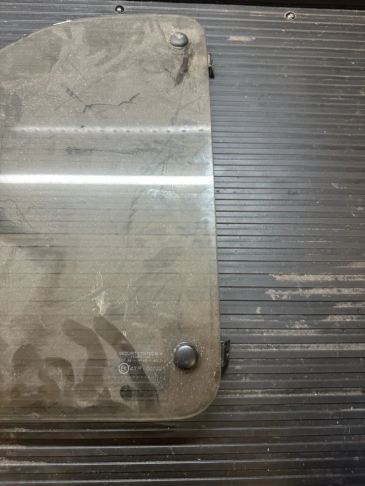 1985-87 MERCURY MERKUR XR4Ti FORDWARD JANELA DE VENTILAÇÃO MÓVEL PASSAGEM DIREITA QUARTO - Imagem 3 de 4