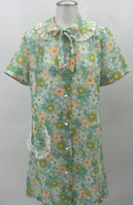 Vintage 50s 60s Floral Button Front Housecoat Robe Bow Pocket GoGo MOD Retro