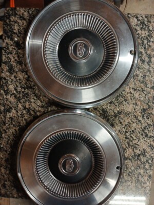 OEM 1972 - 1977 Ford Mercury Hubcap Comet Montego Torino( Set Of 2) 14''
