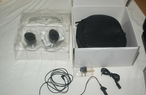 BOSE QUIET COMFORT 2 Accessories ONLY  *NO HEADPHONES*!