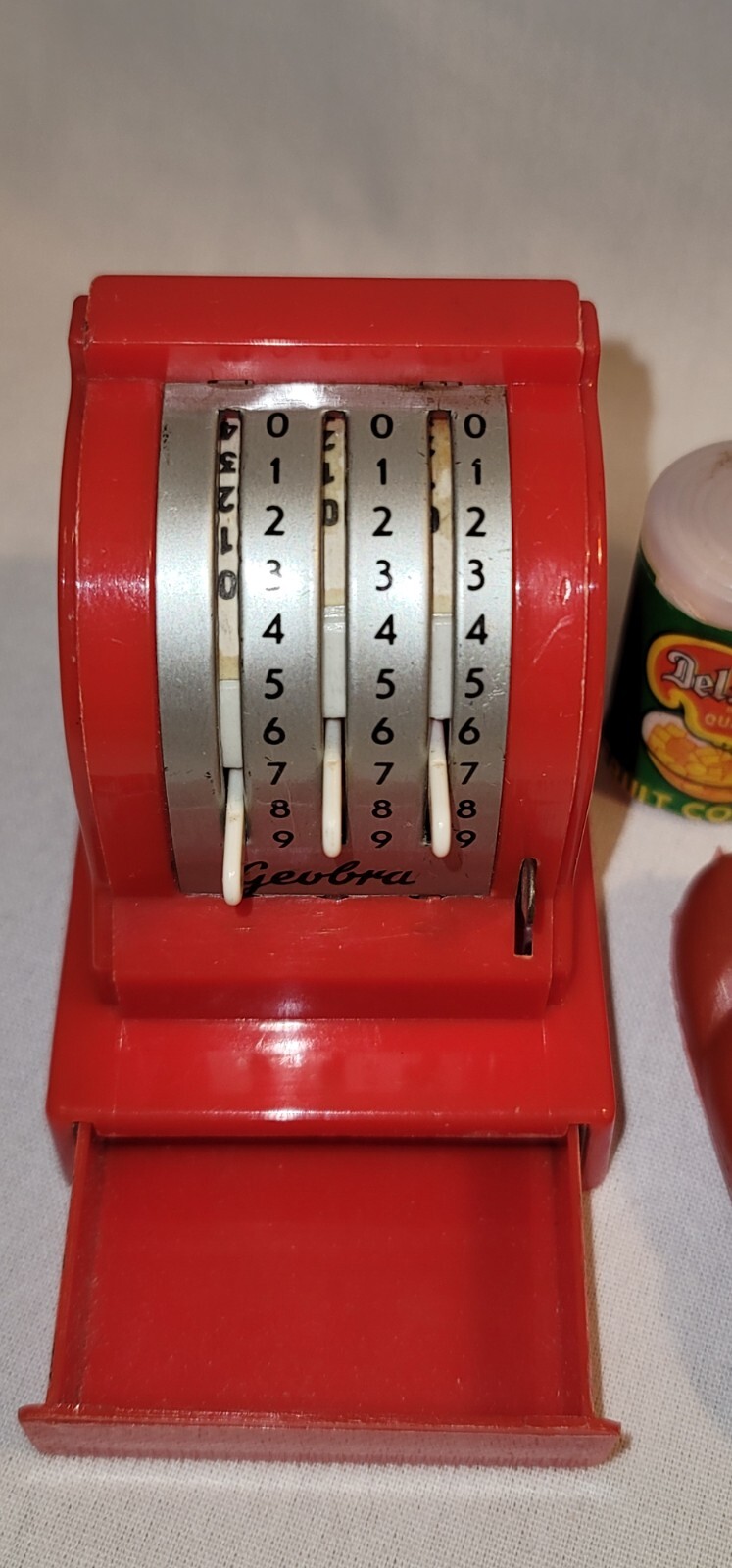 как выглядит Vintage 60s 70s Toy Grocery Store Food Register Scale Germany Made Kids Lot фото