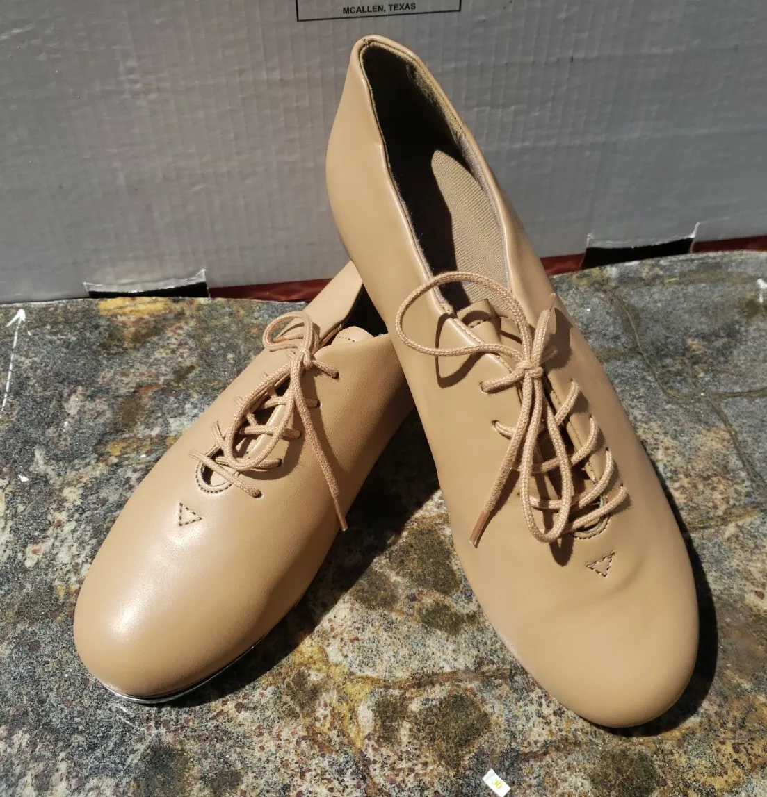 Colored tap shop shoes