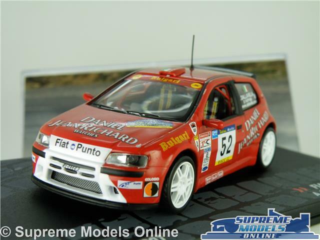 FIAT PUNTO S1600 MODEL CAR 2001 RALLY CATALUNYA DALLAVILLA 1:43 SCALE IXO K8