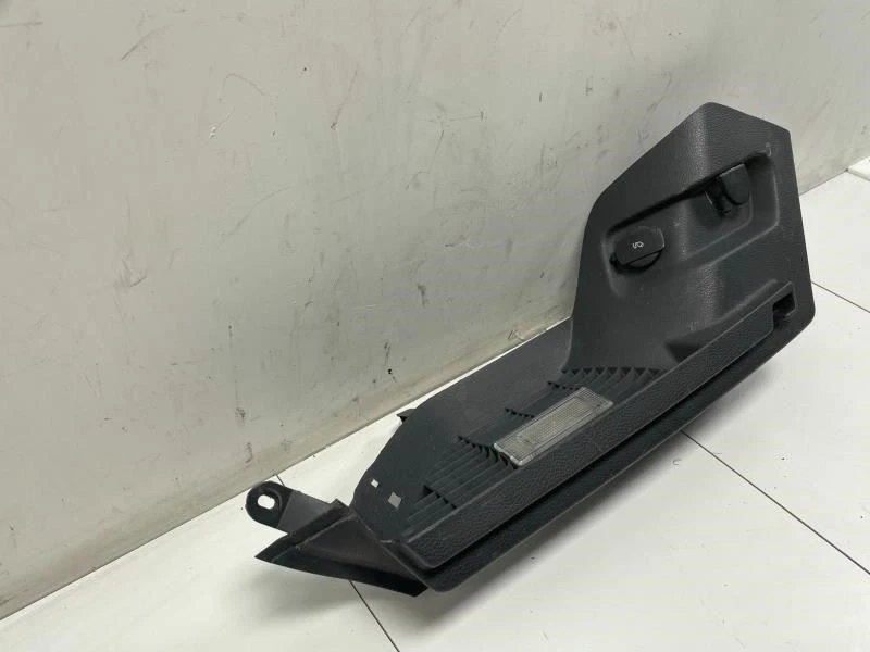 Volkswagen Rabbit 2008 parte trasera derecha lado del pasajero estante de carga moldura OEM+ Foto 4 de 4