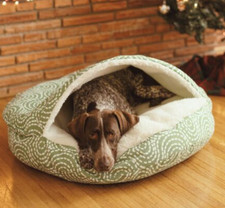 Snoozer Luxury Cozy Cave Dog Bed Small Denver Pine Round Sherpa Holiday Pet Cave