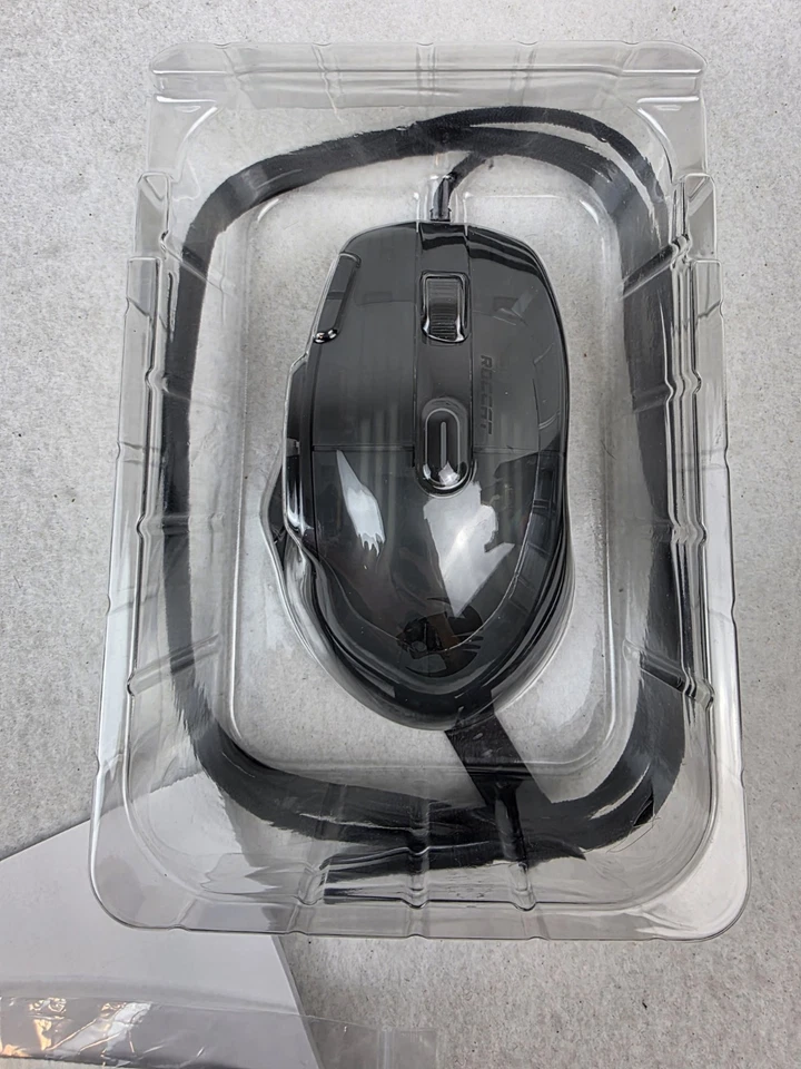 Roccat Kone XP RGB Gaming Black Mouse Wired (ROC-11-420-01) 3D Lighting 4D Wheel - Image 4 of 4