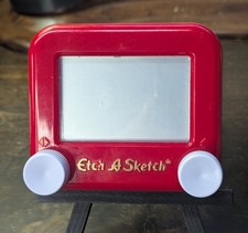 Classic Etch A Sketch Pocket Mini Drawing Toy by Spin Master 3.5" Red WORKING