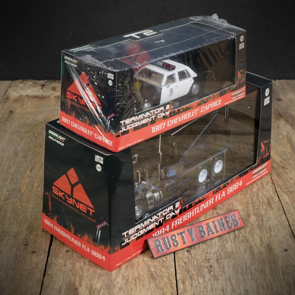 Camión de recuperación de remolque Greenlight, Terminator 2 Freightliner FLA y Chevrolet Caprice Foto 2 de 4