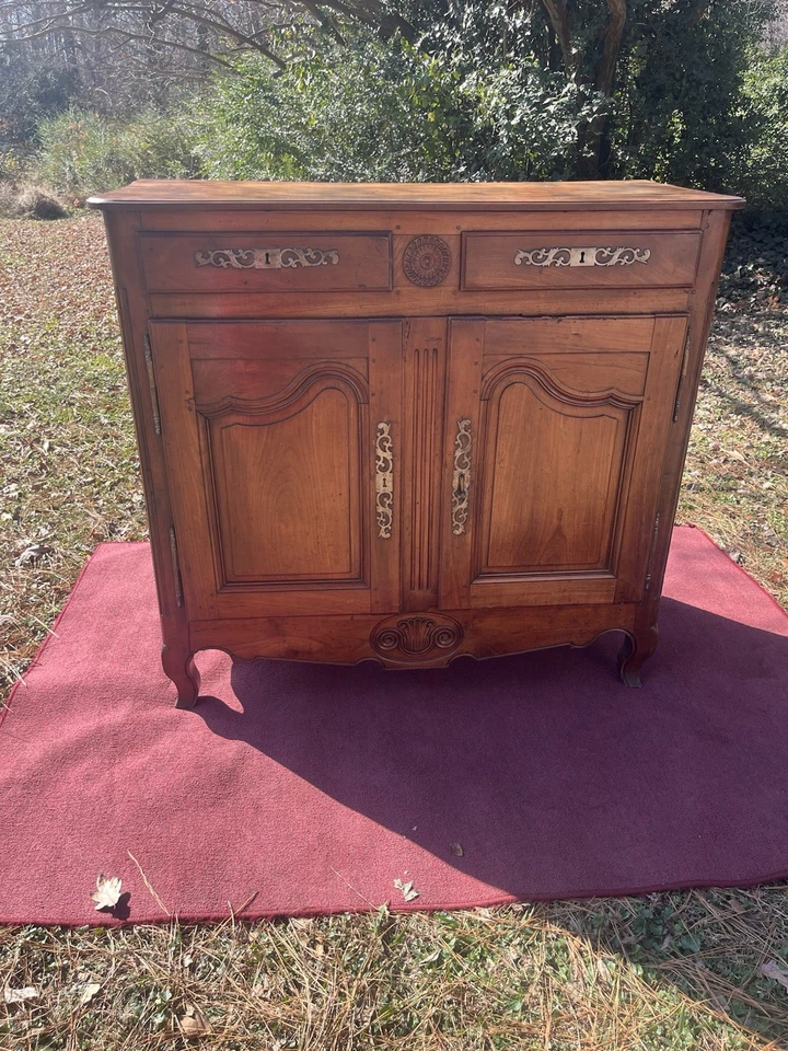 Aparador/buffet alto francés estilo Luis XV nogal regencia siglo XVIII Foto 2 de 4