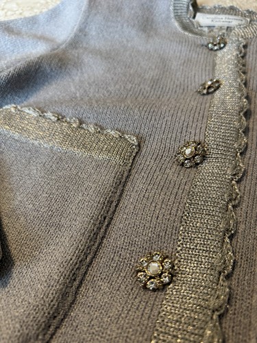 Carolina Herrera Knit Skirt Suit Set US6 Blue Silver Trim Crystal Buttons - Picture 14 of 23