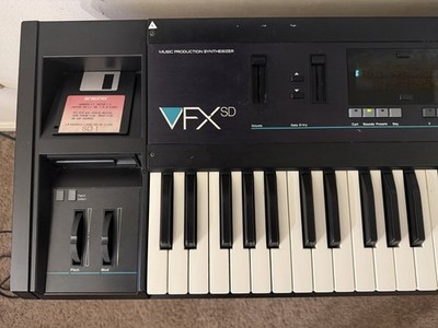 Ensoniq VFX-SD Keyboard: 61 Key Wavetable Synth 24 Track