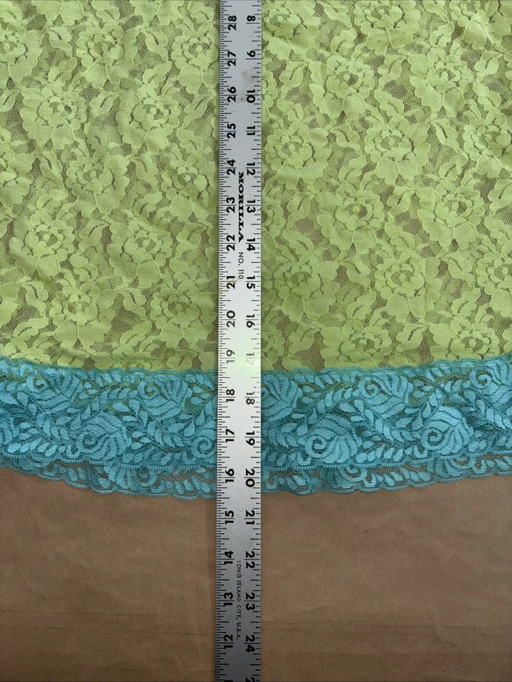 Lencería de encaje verde lima y azul talla XL Foto 4 de 4